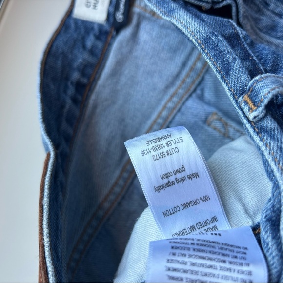 Citizens Of Humanity Blue Jean Shorts Distressed Hem - Picture 3 of 4